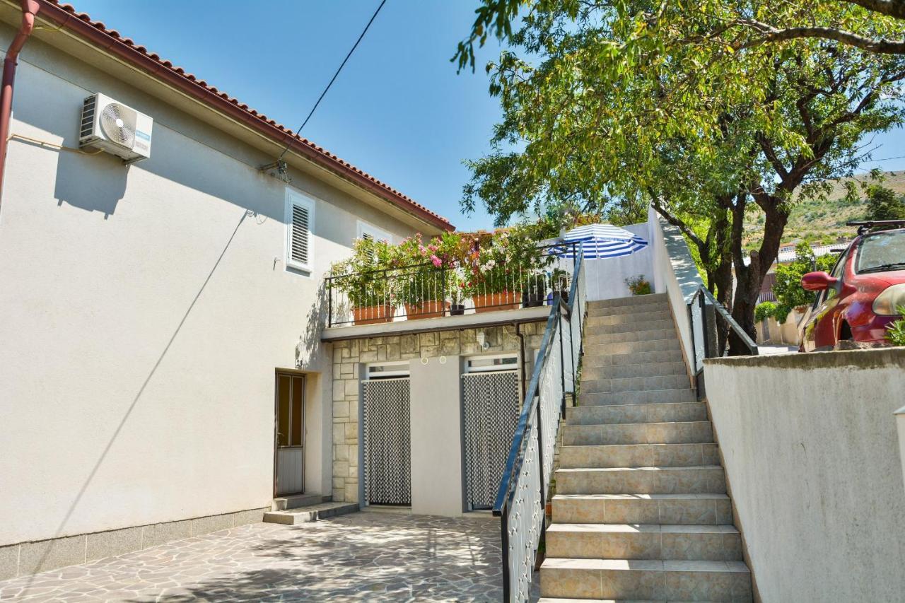 Anka Prpic Apartment Senj  Exterior foto